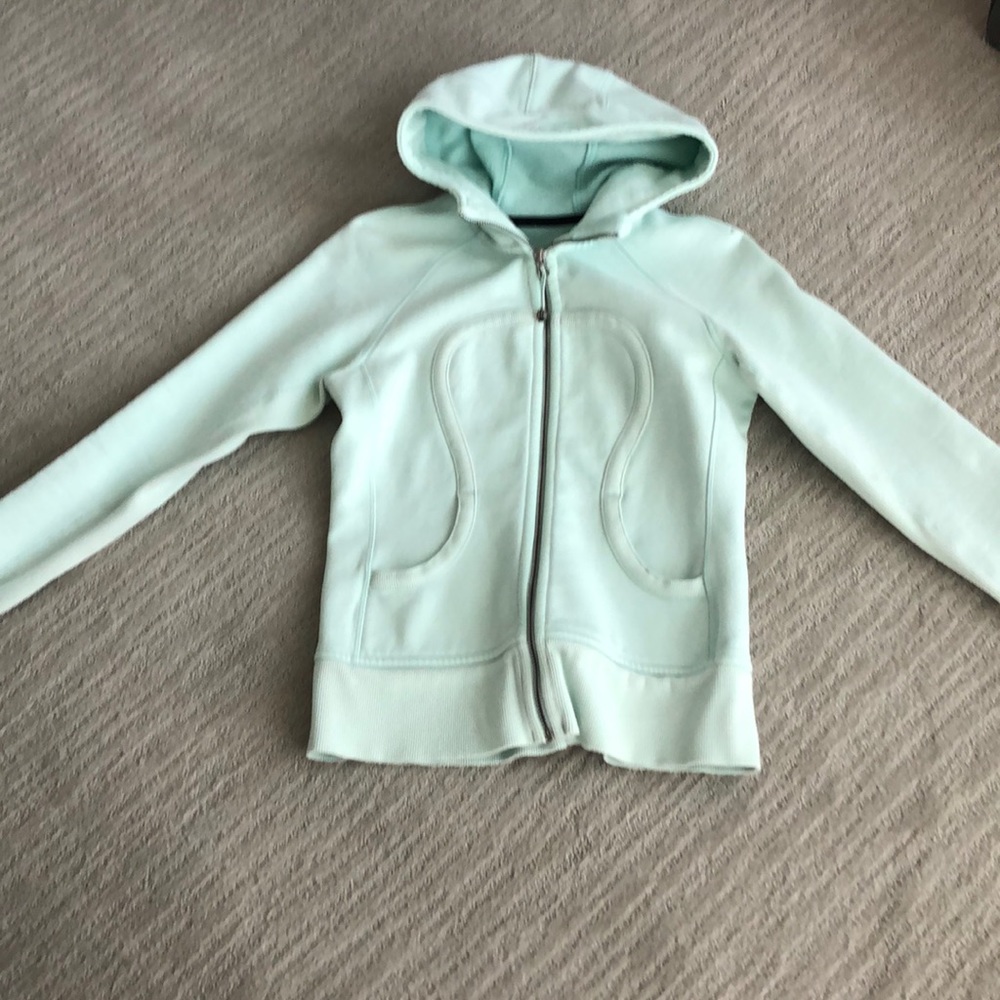 Lulu lemon sweatshirt